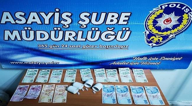 Malatya’da,Kumar Oynayan 4 Kişi Gözaltına Alındı