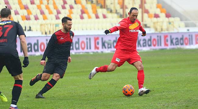 Umut Bulut,Oğuz Çetin’i Yakaladı