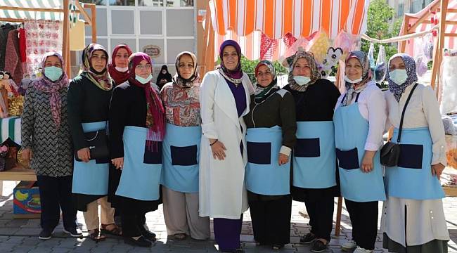 Battalgazi Hanımeli Pazarı Yeniden Kapılarını Açtı