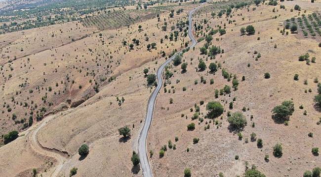  Uzunhüseyin Mahallesi’nin Asfalt Sorunu Çözüldü