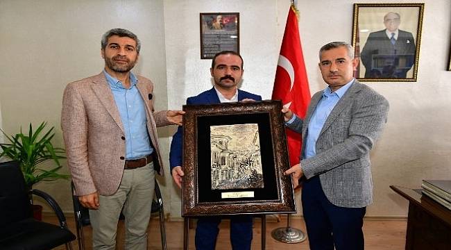 Çınar'dan MHP ve Ülkü Ocakları'na Ziyaret