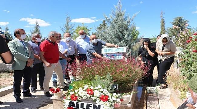 Haydar Karaduman Mezarı Başında Anıldı