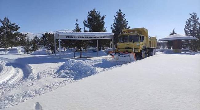 Malatya Büyükşehir'in Karla Mücadelesi Sürüyor