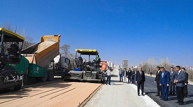 Başkan Gürkan Asfalt Çalışmalarını İnceledi