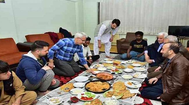 Öğrencilerden Başkan Güder'e Menemen Teşekkürü