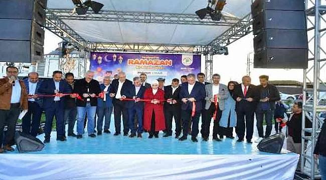 Yeşilyurt Kaynarca Sosyal Tesisleri Hizmete Açıldı