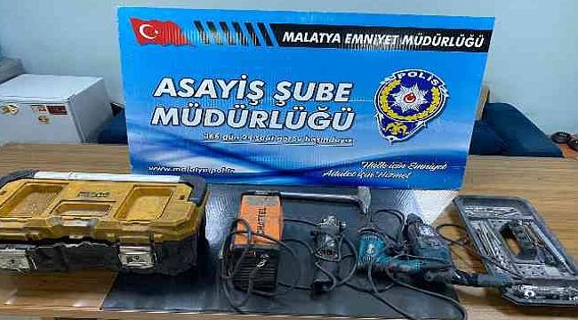 Malatya'da Akü Hırsızları Tutuklandı