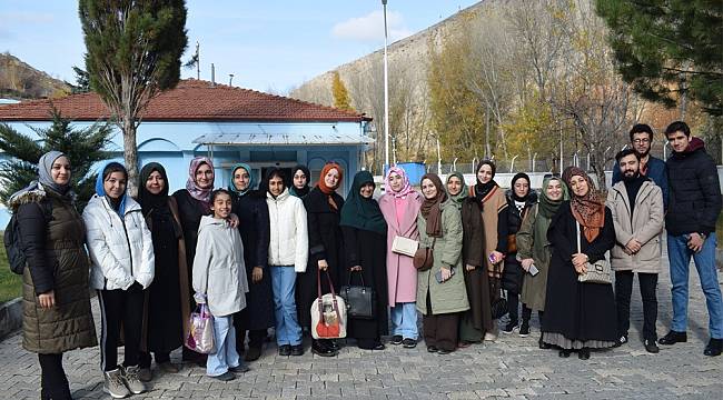 Gençler Büyükşehir'in Yatırımlarını İnceledi