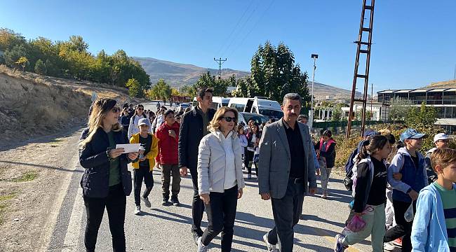 Malatya'da Tohum ve Fidanlar Toprakla Buluştu