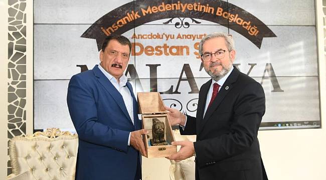 Rektör Ünüvar’dan Malatya’ya Övgü