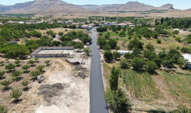 Malatya Büyükşehir'de Yol Ve Asfalt Çalışmaları Devam Ediyor