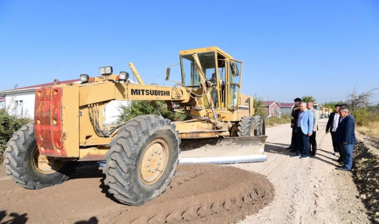 Yeşilyurt'ta Ulaşım Ağları Yenilenmeye Devam Ediyor