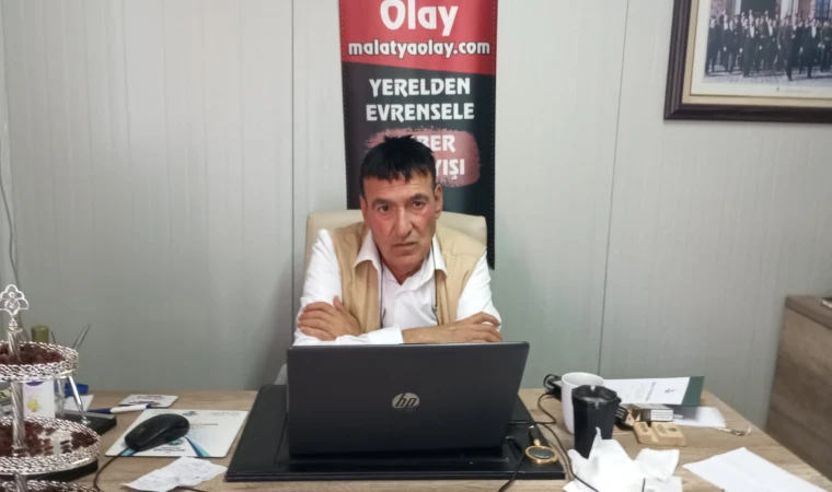 Usta Kalem Siyasete Soyunuyor..