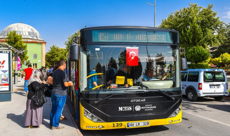 YKS’ye Girecek Öğrencilere Otobüs Ücretsiz