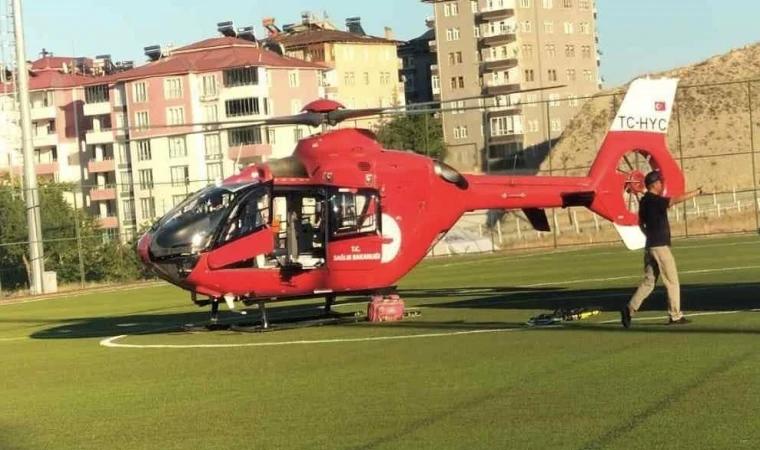 Malatya’da Hava Ambulansın Yoğun Mesaisi Devam Ediyor