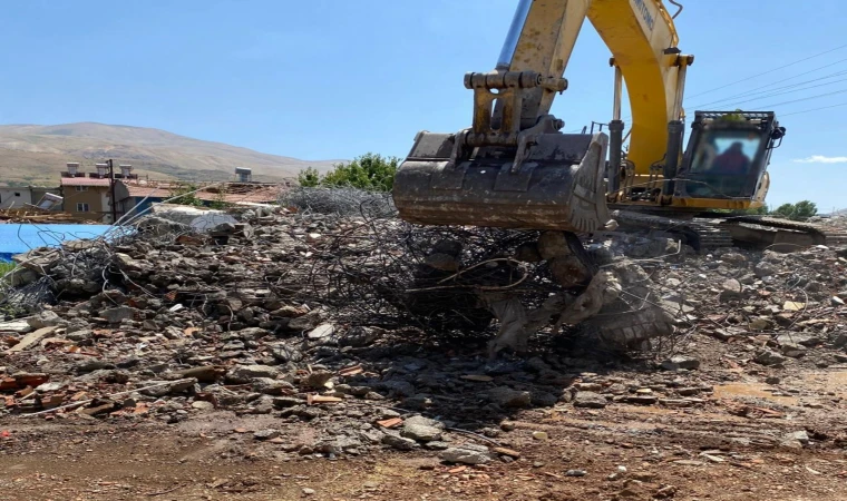 Malatya’da Yıkım Yolsuzluğu Operasyonu 5 Tutuklama