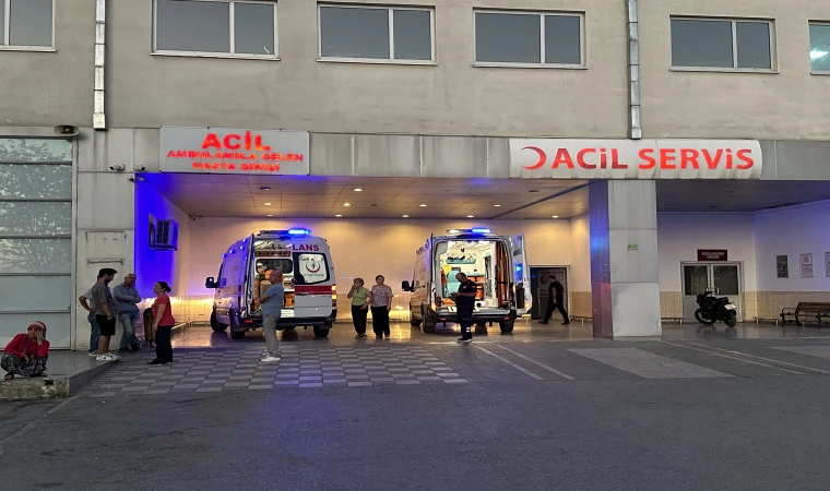 Malatya’da Birbirlerini Bıçaklayan Şahıslar Aynı Araçla Hastaneye Gitti