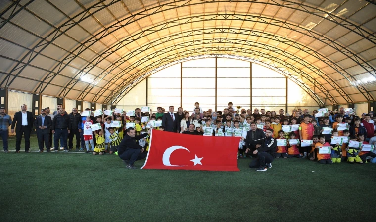 Yeşilyurt’ta Cumhuriyet Kupası Futbol Turnovası Sona Erdi