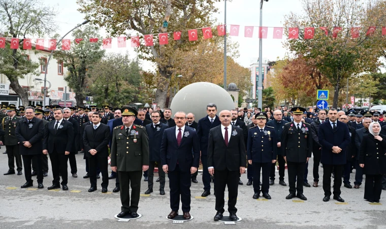 Malatya’da 10 Kasım Gazi Mustafa Atatürk’ü Anma Töreni