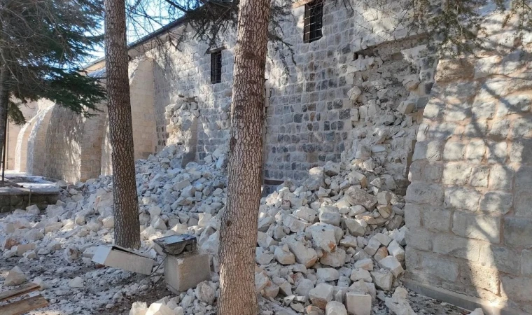 Malatya’da 800 Yıllık Ulu Cami Kaderine mi Terk Edildi!