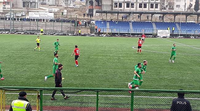 Yeşilyurt Belediyespor,Adım Adım Zirveye 2-0