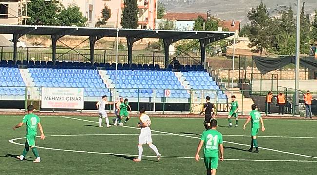 Yeşilyurt Belediyespor Yarı Final’de 1-0