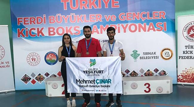 Yeşilyurt Belediyesi Kıck-Boks Sporcuları, Milli Takıma Seçildi