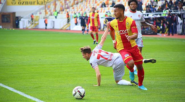 Yeni Malatyaspor Erimeye Devam Ediyor 1-2