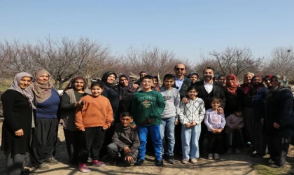 Geçit, Makam Değil,Halkın Adamı Olmaya Talibiz