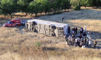 Malatya’da Yolcu Otobüsü Devrildi 26 Yaralı