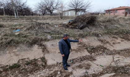 Başkan Gönültaş ; Sahipsiz Akçadağ Kaderine Terkedildi?